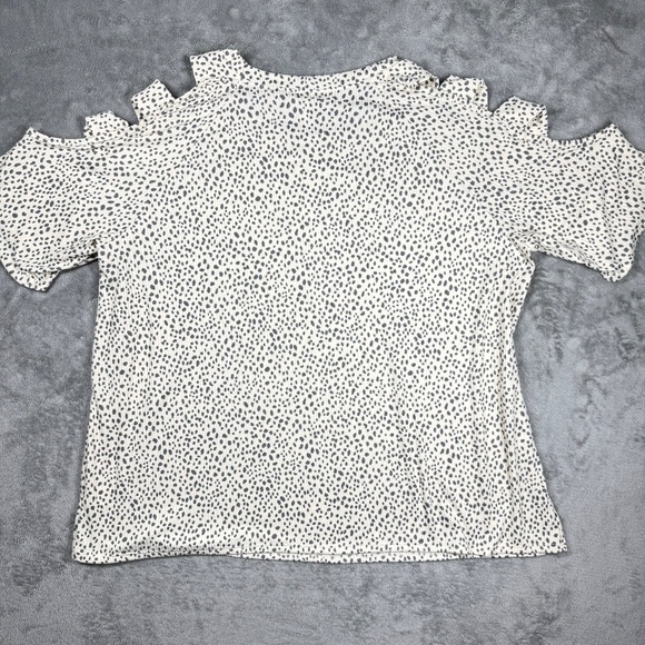 Ava James 2X Plus Size Dalmatian Dot Cold Shoulder Ladder Strap Top - Picture 5 of 8